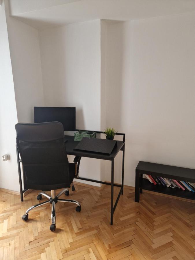 Comfy Center Apartment Skopje Esterno foto